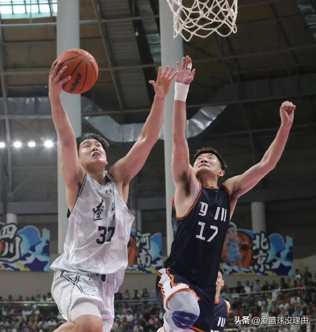 关于全运会男篮资格赛-四川不敌辽宁赵继伟22+4周琦遭驱逐的信息
