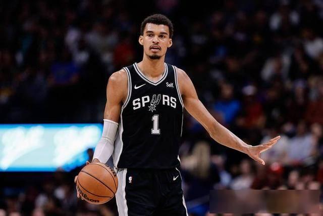 星空体育-NBA第一“高”僧！一文回顾维克托-文班亚马中国之旅的简单介绍
